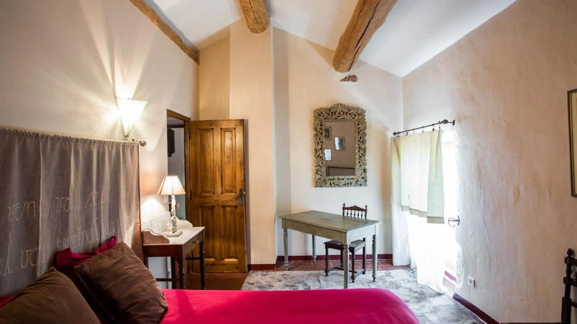 Holiday home Superbe Mas A Eygalieres Avec Piscine Privee - Fr-1-599-99 Villa